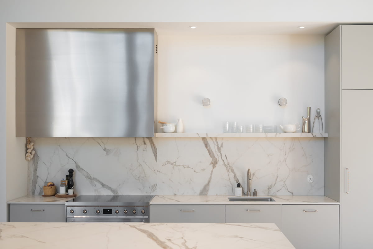 Keittiö valaistus alasvalot