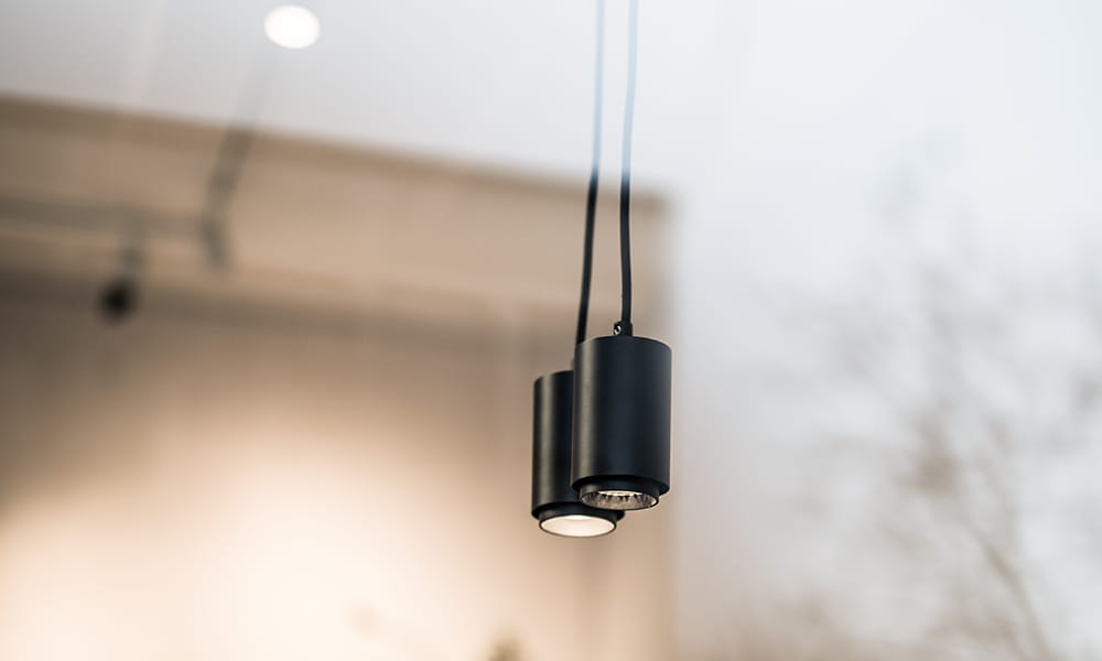 Focus Pendant Micro together with Honeycomb from Hidealite illuminate ECK Gold in Huskvarna.