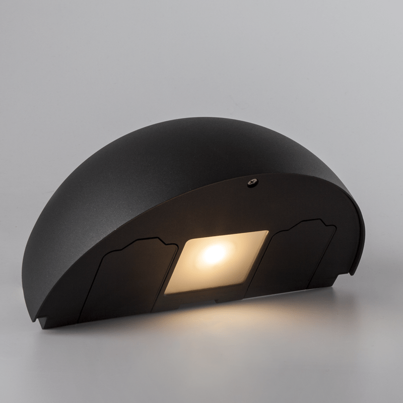 The facade luminaire Arc from Hide-a-lite