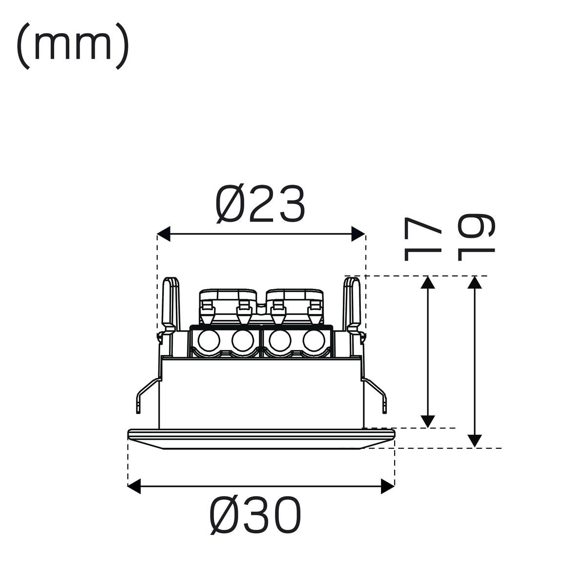 7470553m.eps