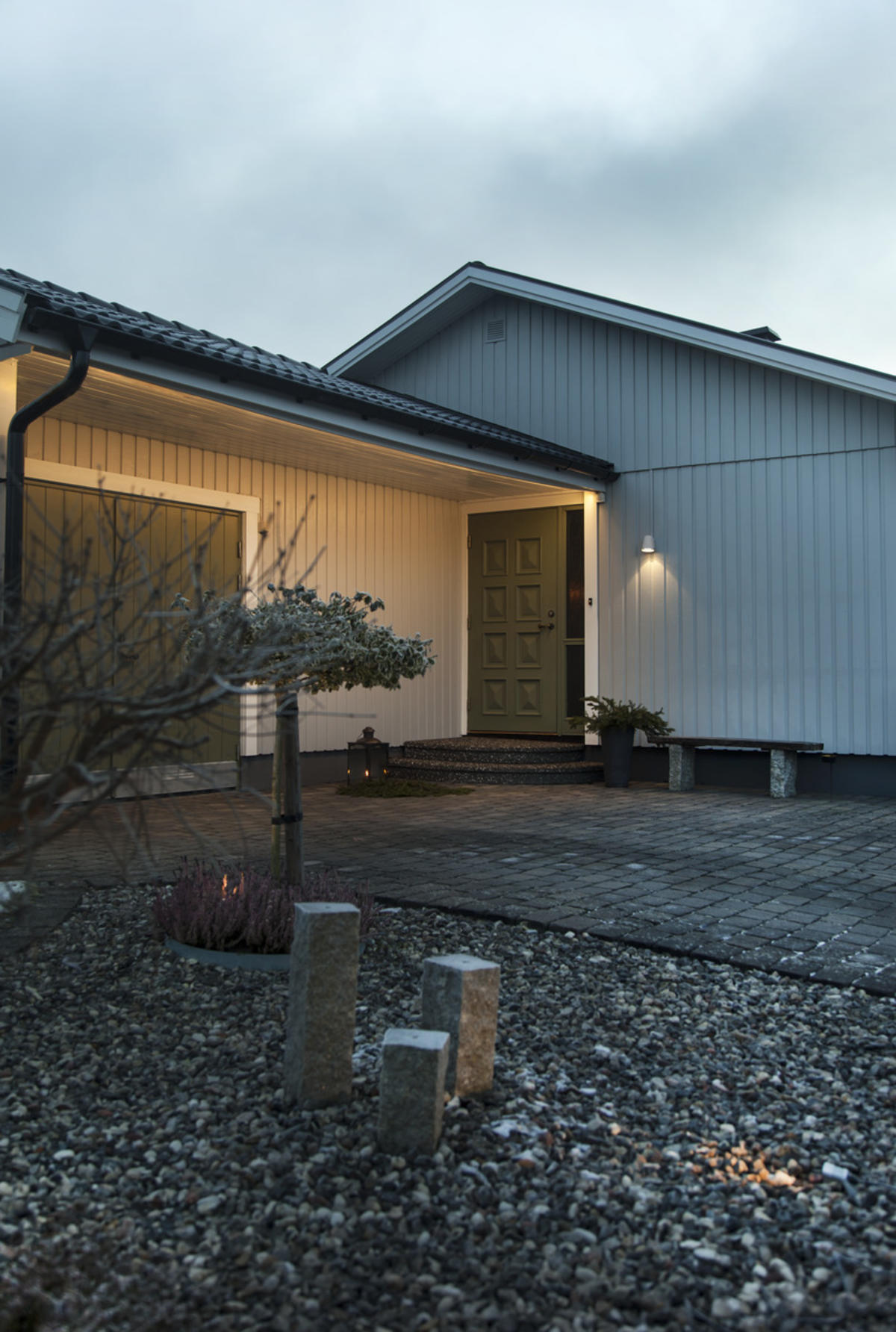 7703460e5.tif