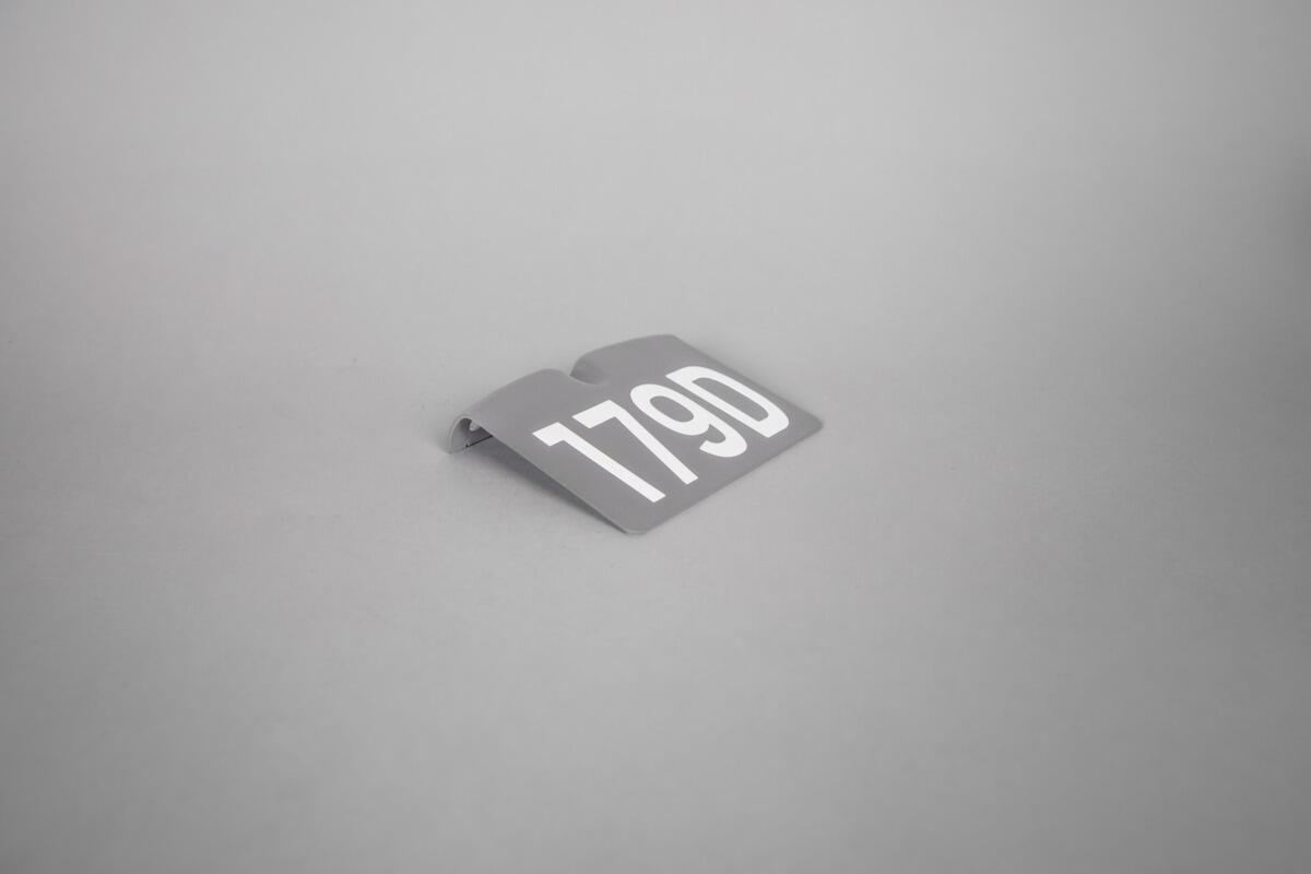 Pave Wall Number sign Grey