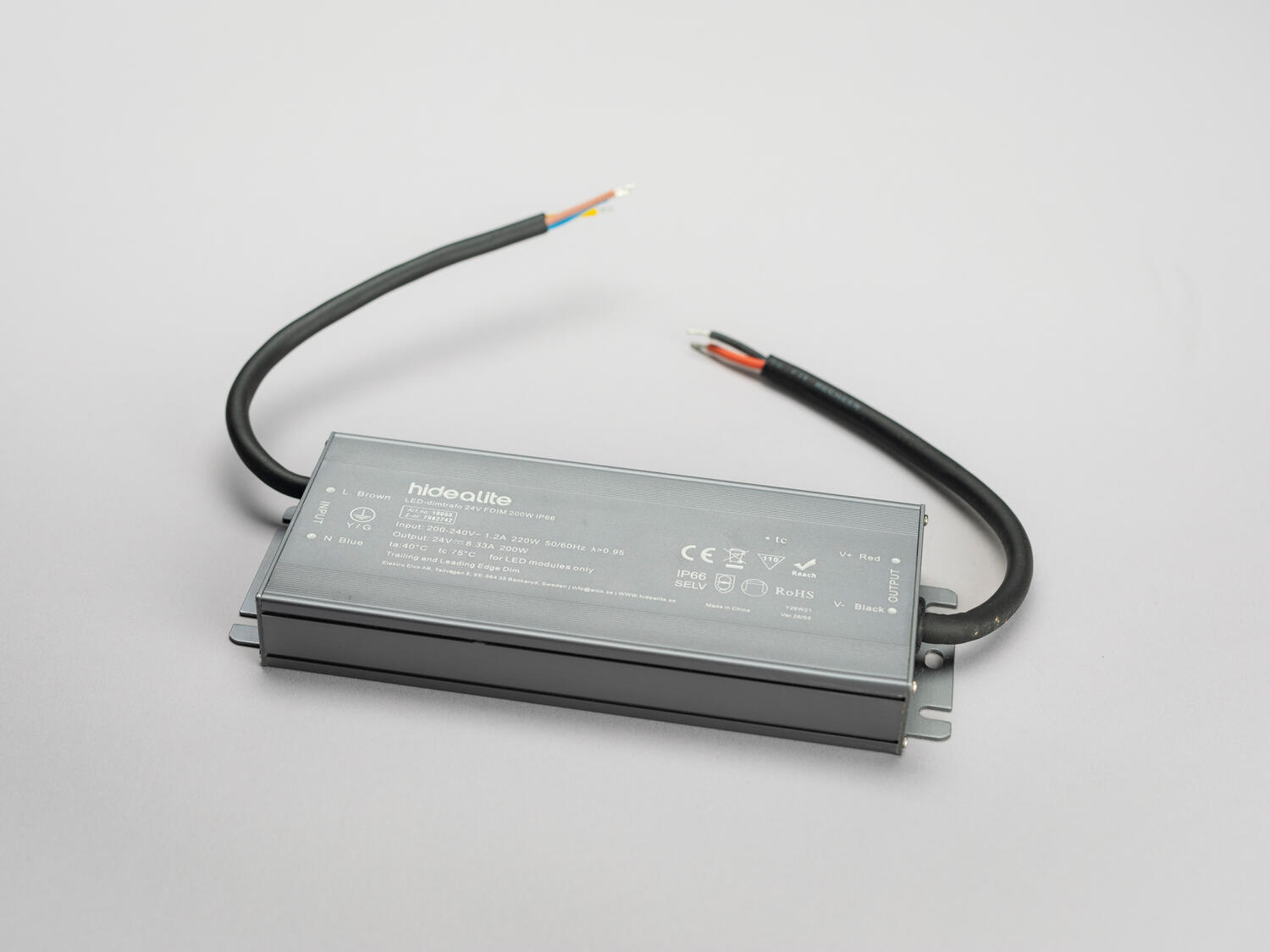 LED-himmenninmuuntaja 24V FDIM 200W IP66