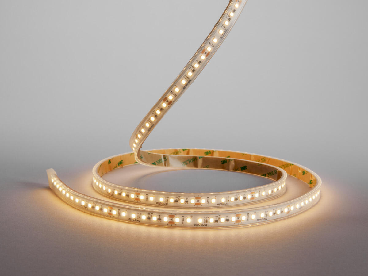 LEDstrip 24V Long IP67 Midlum 2700K /m