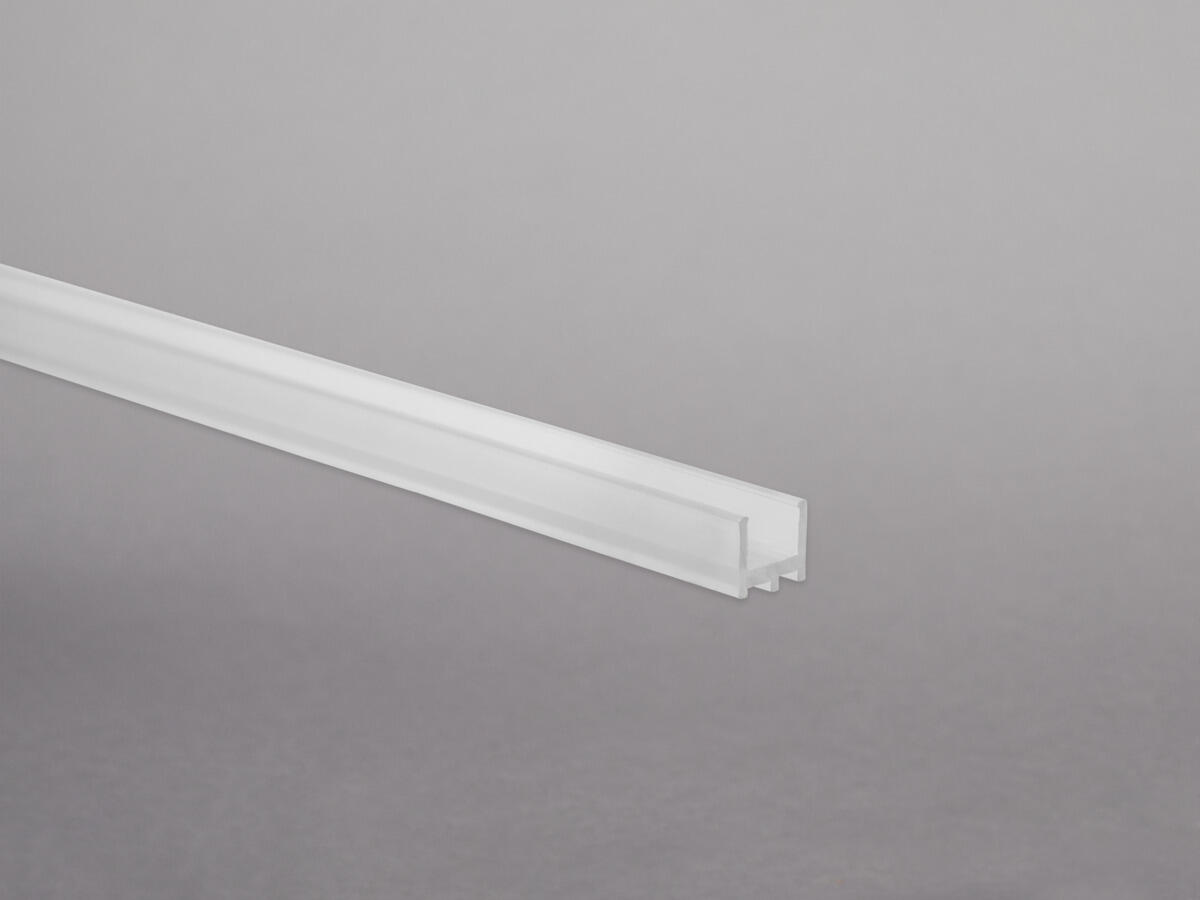 Profile U Plastic 15mm 2m